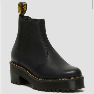 Dr Martens Rometty Chelsea Platform Boots